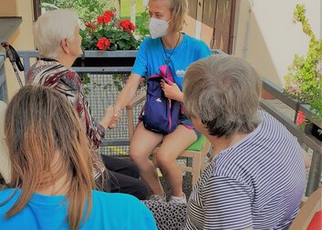 ADRA, mladí dobrovolníci u nás v Domově